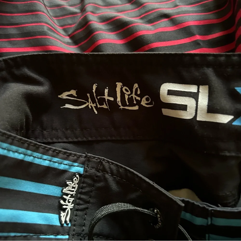 Salt Life SLX-QD Vapor Stretch Board Shorts Men’s‎ 30 Multicolor Striped Swim